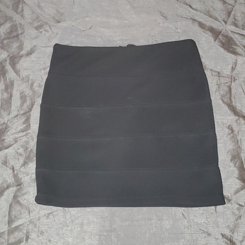 Bodycon Skirt with Zipper Back